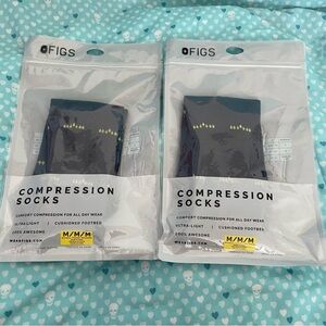 Women’s FIGS It’s Lit Hanukkah Menorah Compression Socks Size Medium Set of 2